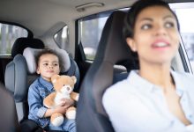 mom and baby in car